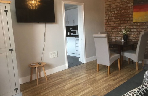 Kidderminster House | One Bedroom Maisonette with Terrace, Kidderminster