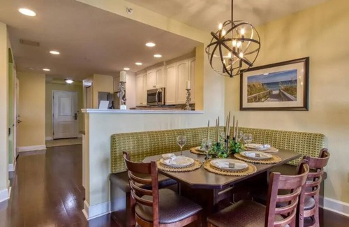 Indian Rocks Beach Apartment | One Bedroom suite at New Hotel Collection Harbourside March 15 - 22 , 2026