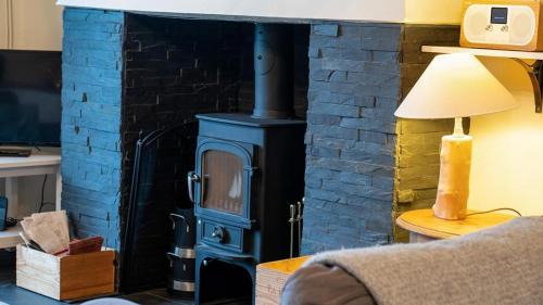 Dolwyddelan House | One Bron Derw