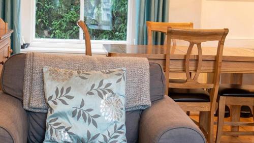 Dolwyddelan House | One Bron Derw