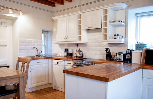Dolwyddelan Cottage | One Bron Derw - Two Bedroom Cottage, Sleeps 4