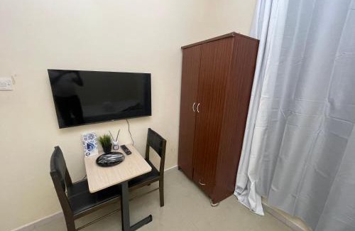Al Muraqqabat Apartment | One cozy room available Metro train walkable