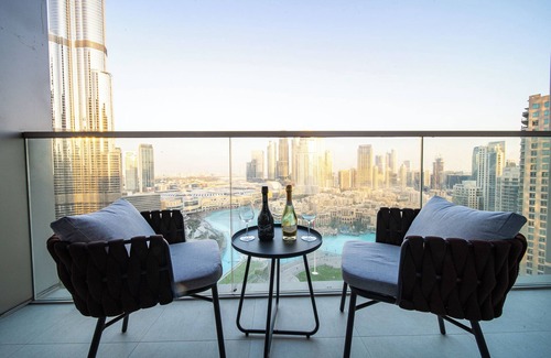 Downtown Dubai Apartment | One Lux Stay 2 Bedroom in Grande Signature Residences