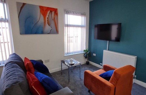 Bury Apartment | One minute away from the thriving town centre. Great location.