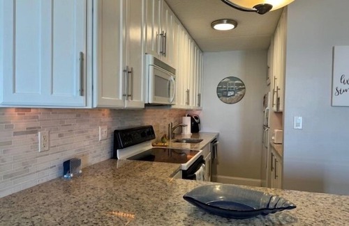 North End Condo | One Month Rental Only