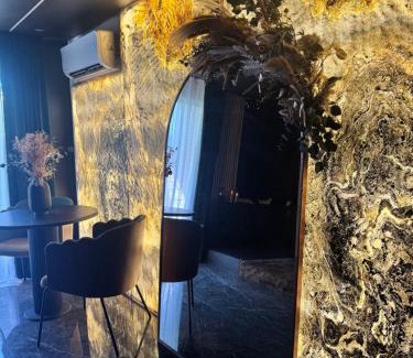 Lalande-Grand Selve Apartment | One Night Love Room Unique