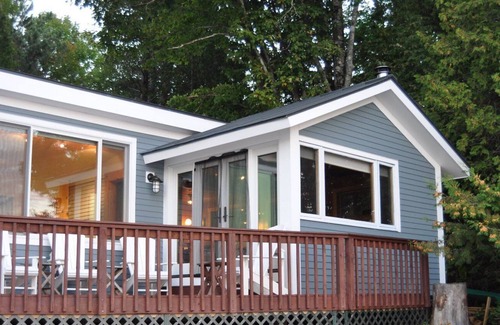 Greensboro Cottage | One of a kind, Caspian Lake Front Cottage/Home on the waters edge.