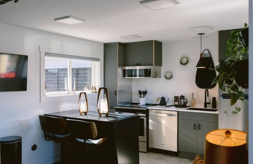 Wilmington Apartment | One-of-a-kind Stay! Beautiful Container Downtown