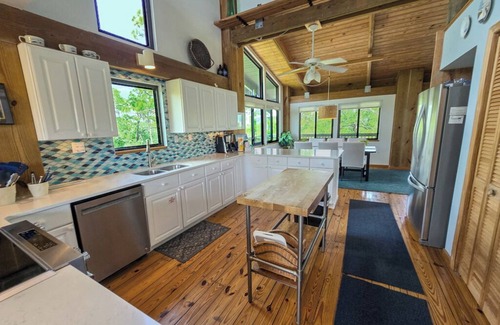 Sea Palm Village House | ONE OF OUR MOST UNIQUE HOMES.