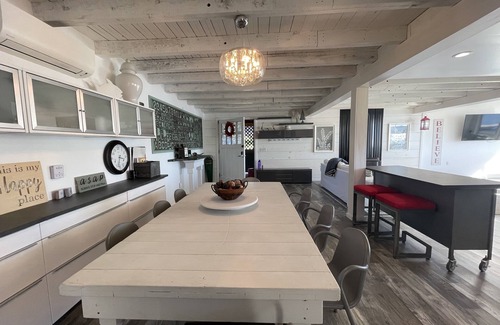 Smithfield House | One of the kind lake house with amazing sunsets!