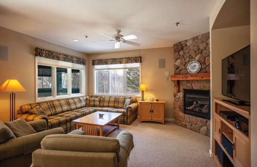 Jeffersonville Resort | One of Vermont's best resorts ~ Suits all seasons!