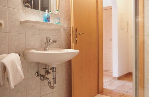 Groissenbach Apartment | One-room apartment 37sqm, with fully equipped kitchen and balcony