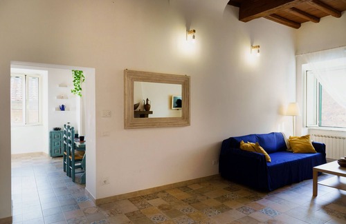 Lake Bracciano Apartment | One step away from the Castle! Accommodation in the historic center