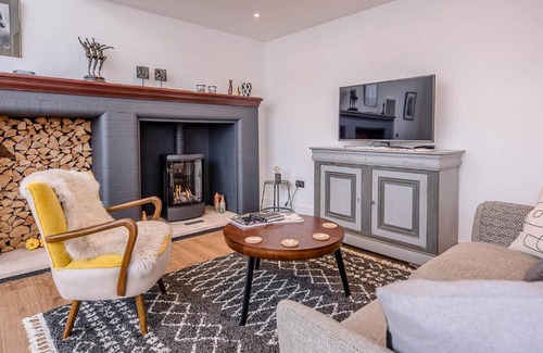 Leiston House | One The Old School, Leiston