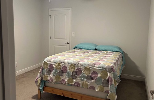 Northwest Pensacola House | Only Great Vibes & Peace Room