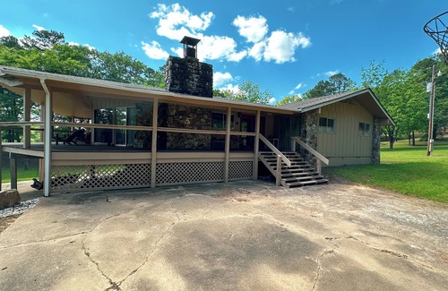 Bismarck House | Only House on Lake DeGray!