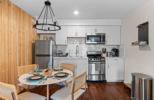 Hunter Apartment | Only Ski In Out on Hunter Mtn | Panoramic Views! Hike, Golf, Fish, Relax!