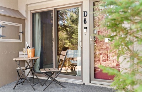 Hunter Apartment | Only Ski In Out on Hunter Mtn | Panoramic Views! Hike, Golf, Fish, Relax!