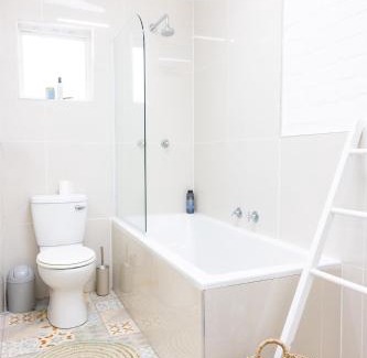 Onrus House | Onrus Island Milkwood Sanctuary
