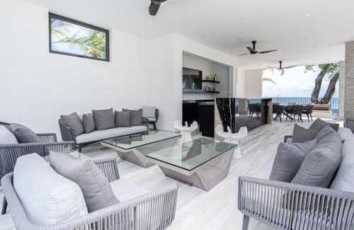 Weston Villa | Onyx by Blue Sky Luxury