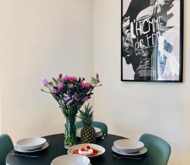 Mirow Apartment | oompH Warsaw Downtown Apartments