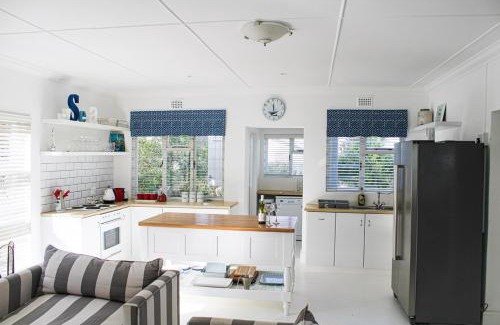 Arniston House | Oorgenoeg In Arniston