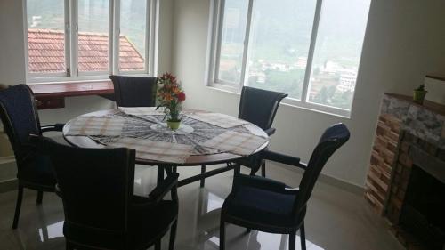 Ooty Villa | OOTY GREENWICH COTTAGE