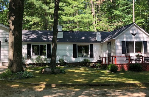 Higgins Lake Cottage | Open Aug 22 - 28. Fantastic Reviews! Booking now for Winter Getaway & Summer