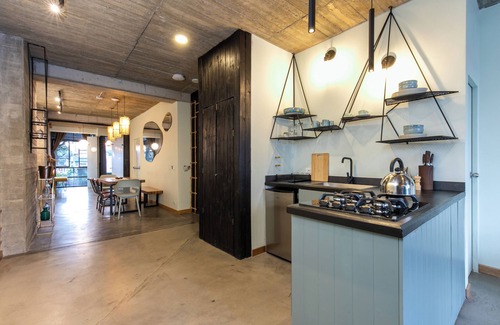 Astorga Apartment | Open Concept Loft @ Nido Sky: Unit 5