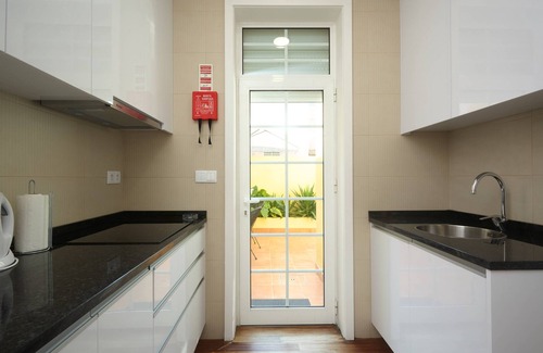 Lordelo do Ouro e Massarelos Apartment | Oporto Yellow Villas 7