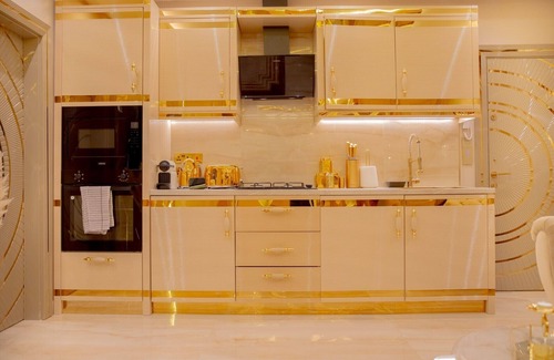 Huddersfield Apartment | Optimal Apartments - Eloise Pink Suite