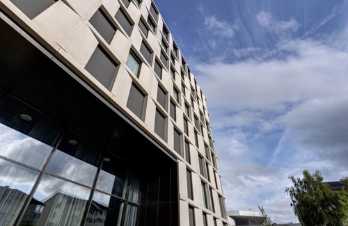 Glattbrugg Apartment | Optimum Apartment Nordic Pink