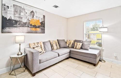 OST - South Union Apartment | Opulent, Luxurious & Modern APT 7 Min From TX Med Center