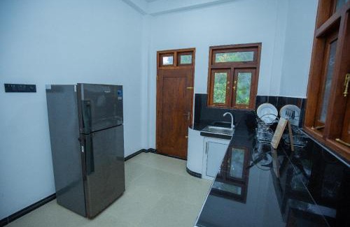 Habaraduwa Apartment | Opulent Oasis