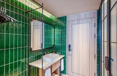 North Chaoyang Hotel | Orange Hotel Beijing Zhongguancun Xueyuan Bridge