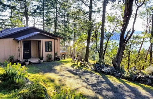 Deer Harbor Cottage | Orcas Island Sunset Cottage Retreat: Ocean Views