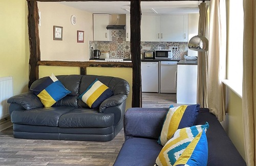 Longhope Cottage | Orchard Bank Cottage