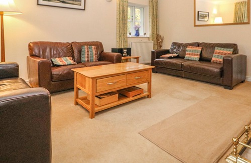 Buckland Cottage | ORCHARD COTTAGE., family friendly, with a garden in Broadway