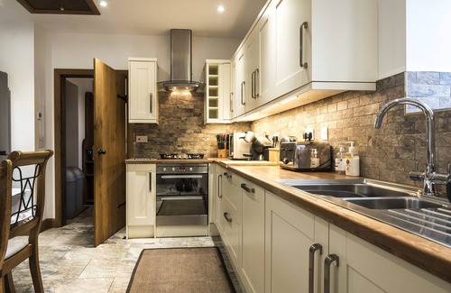 Tenby House | Orchard Cottage - Luxury Barn Conversion