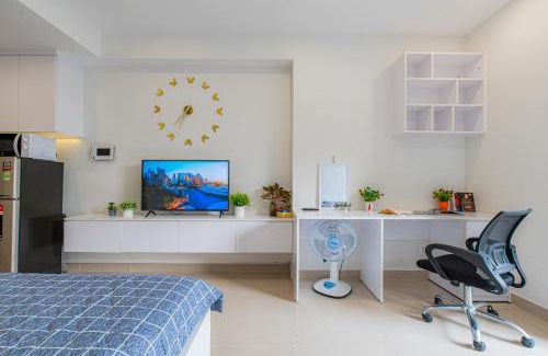 Phu Nhuan Apartment | Orchard Park View Apartment-5 minutes from Airport