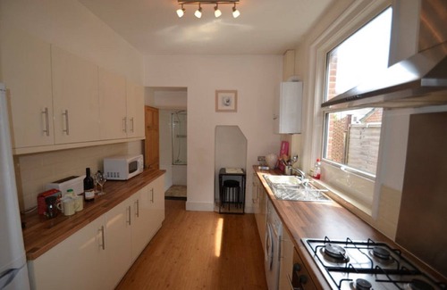 Southsea House | Orchid House - Entire Townhouse
