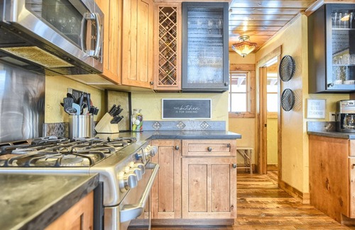 Deadwood Cabin | Ore Car Lodge - Outdoor fireplace!