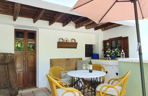 Lagoudi Zia Apartment | Orea Ellas - Aphroditi | Garden Apartment