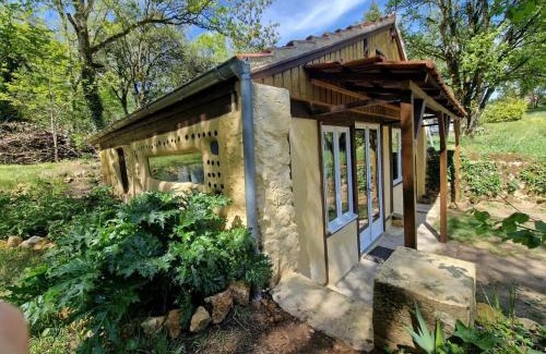 Payrignac House | Organic and artistic home