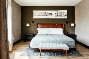 Golden Hotel | Origin Red Rocks, a Wyndham Hotel