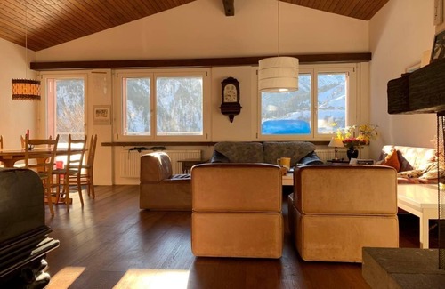 Acletta Apartment | Original, child-friendly, spacious flat