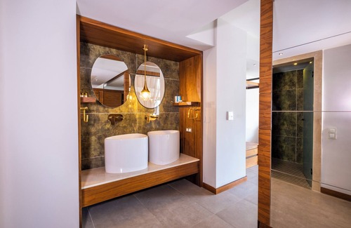 Icmeler Hotel | Orka Lotus Beach