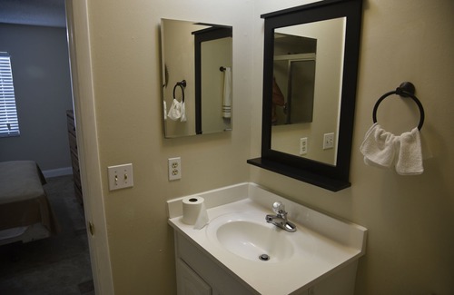 Altamonte Springs House | Orlando Area 3BR/2BA/2Kitchens near city pool, Jacuzzi Disney Universal Daytona