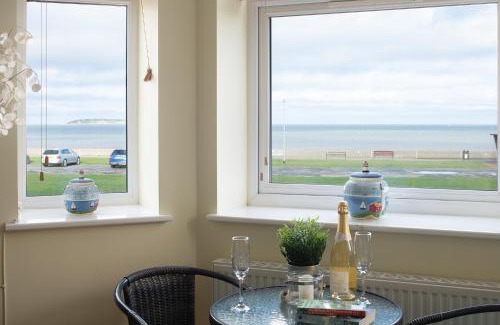 Llanfairfechan Apartment | Orme View