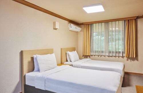 Sokcho Hotel | Osaek Greenyard Hotel